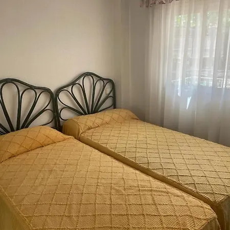 Apartment Pool And Balcony Benidorm